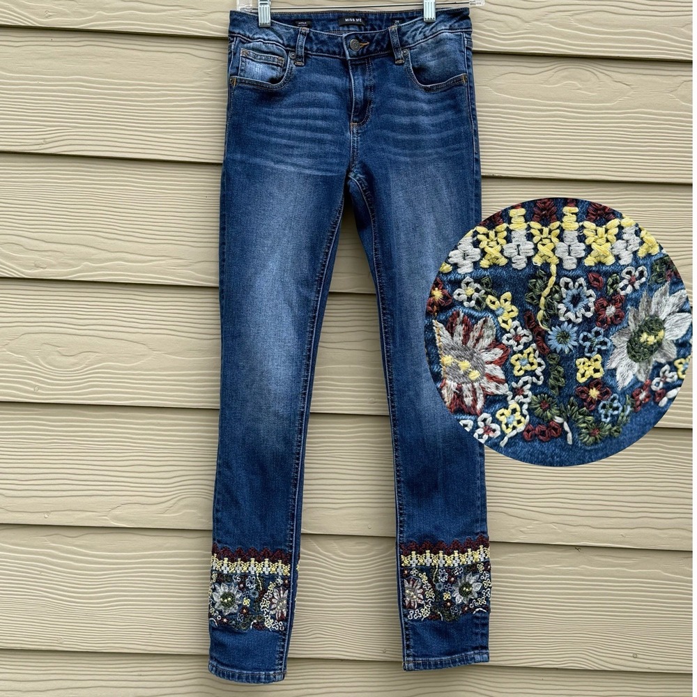 Miss Me Embroidered Hem Skinny Jeans‎ Size 26 Boho Floral Ankle Festival Western